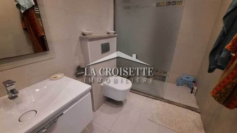 Villa S+3 plain pied avec un beau jardin à La Marsa